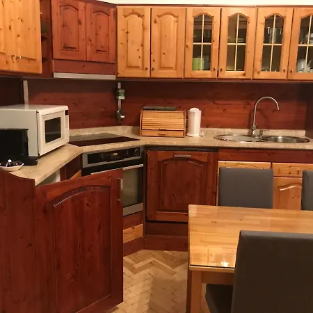 Szenes-house * بودابست
