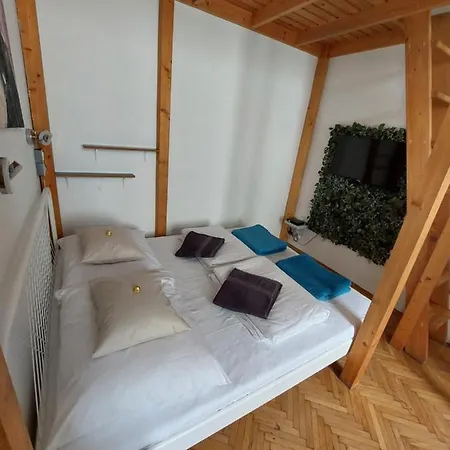 Szenes-house *