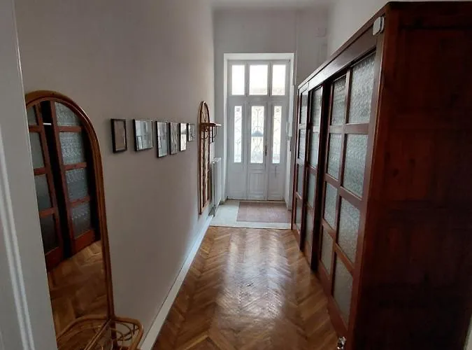 Szenes-house *
